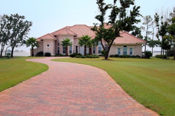 Brick Driveway Repair in Willoughby